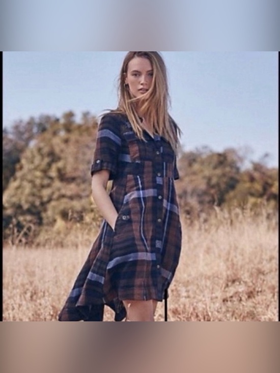 HOLDING HORSES Dresses & Skirts - ANTHROPOLOGIE HOLDING HORSES HI LO PLAID SHIRT DRESS 8